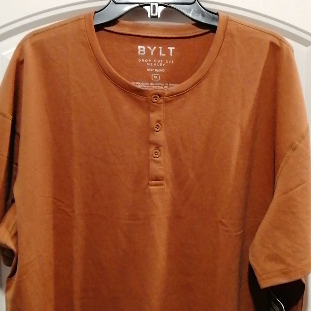 BYLT Henley Premium Athletic Shirt XL